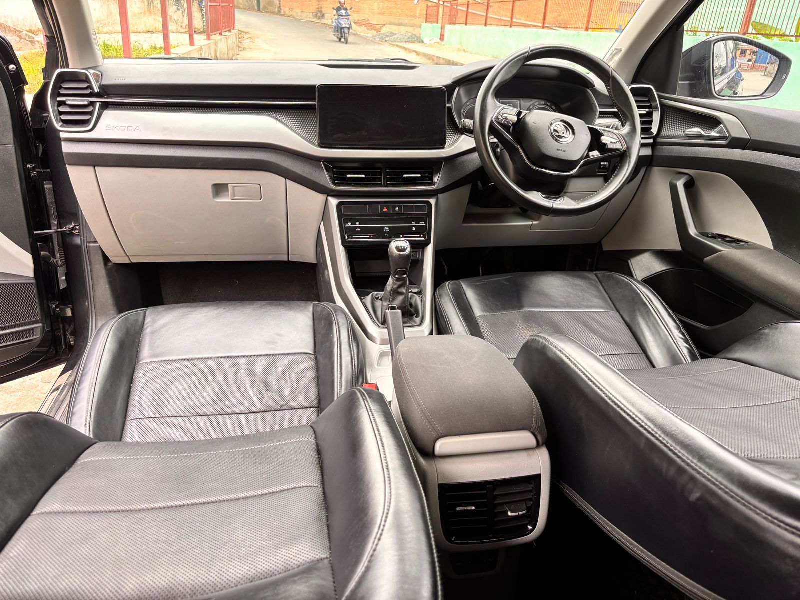 carDetail image
