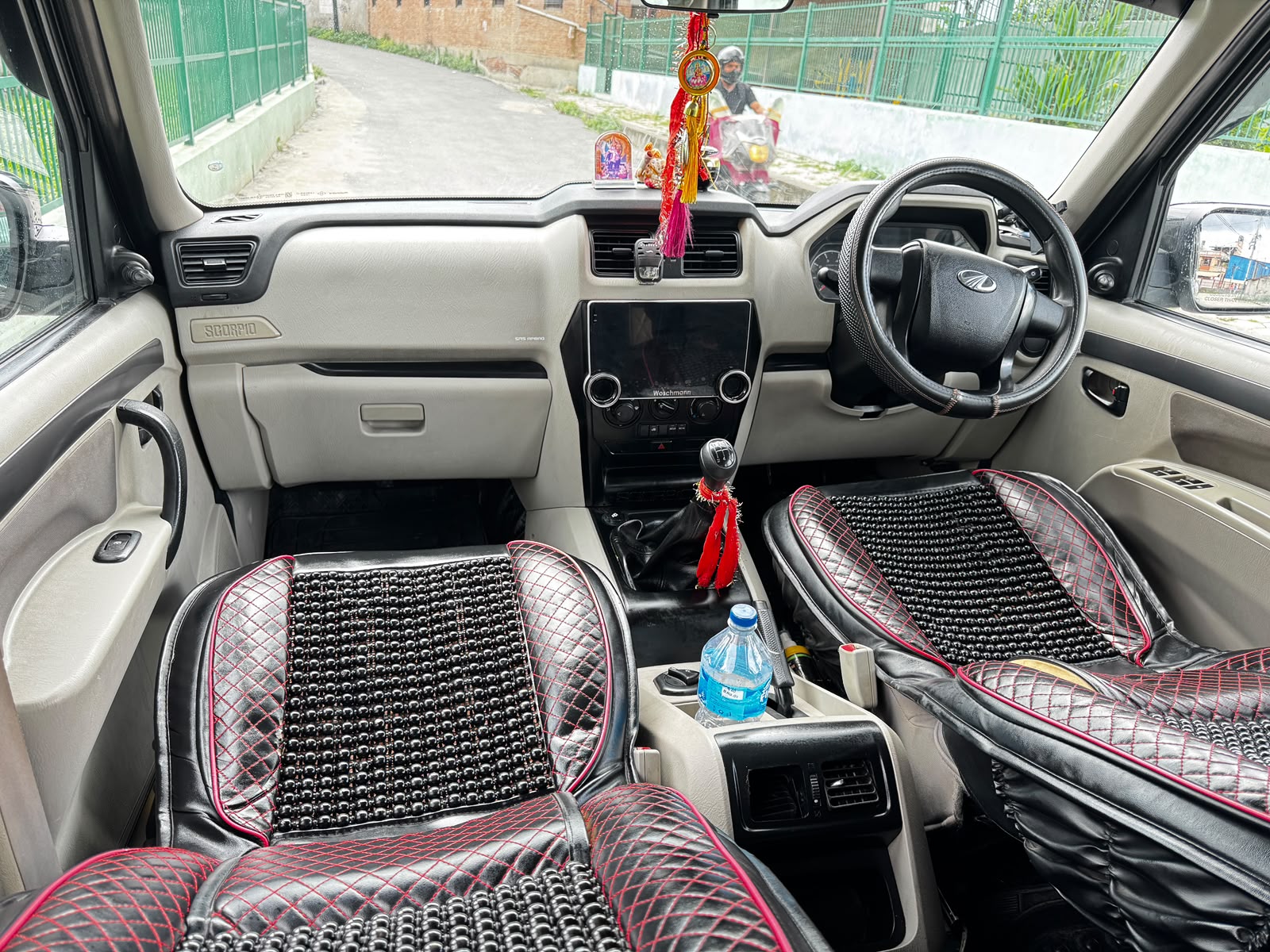 carDetail image