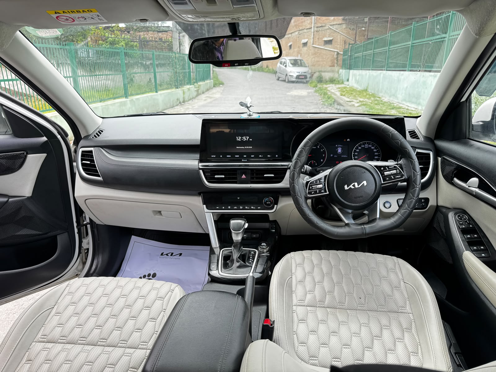 carDetail image